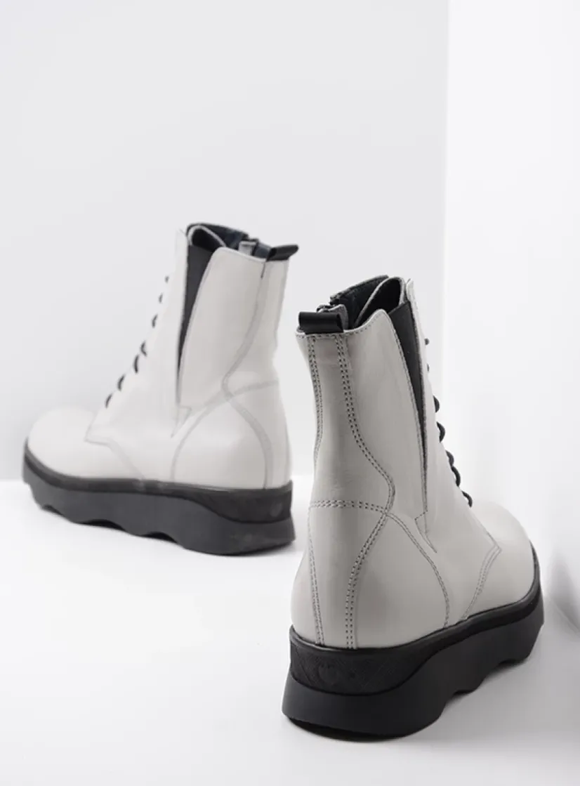 Wolky Akita - winterwit leer<DAMES Veterlaarzen|Herfst/Winter