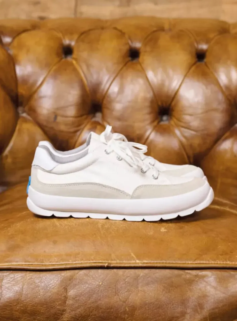 Wolky Babati - ijswit canvas/suede<DAMES Lage Veterschoenen|Sneakers