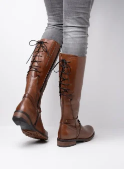 Wolky Belmore - cognac leer<DAMES Veterlaarzen|Lange Laarzen