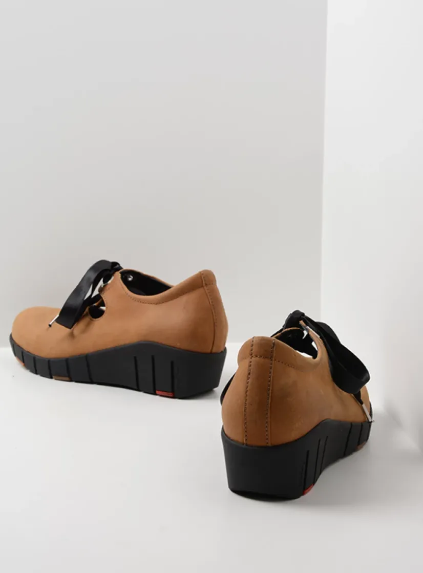 Wolky Boston - camel nubuck<DAMES Lage Veterschoenen|Herfst/Winter