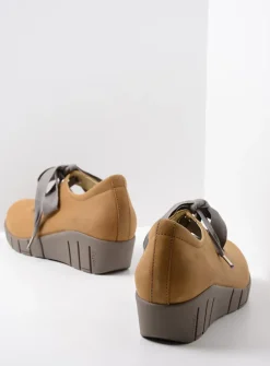Wolky Boston - middenbruin nubuck<DAMES Lage Veterschoenen|Herfst/Winter