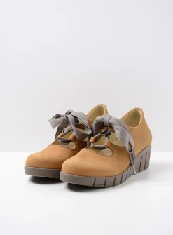 Wolky Boston - middenbruin nubuck<DAMES Lage Veterschoenen|Herfst/Winter