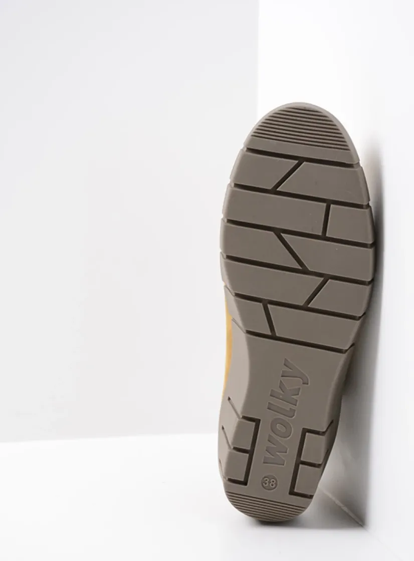 Wolky Boston - middenbruin nubuck<DAMES Lage Veterschoenen|Herfst/Winter