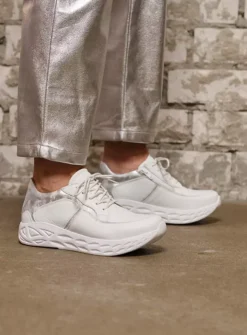 Wolky Bounce - wit/zilver leer<DAMES Lage Veterschoenen|Wandelschoenen