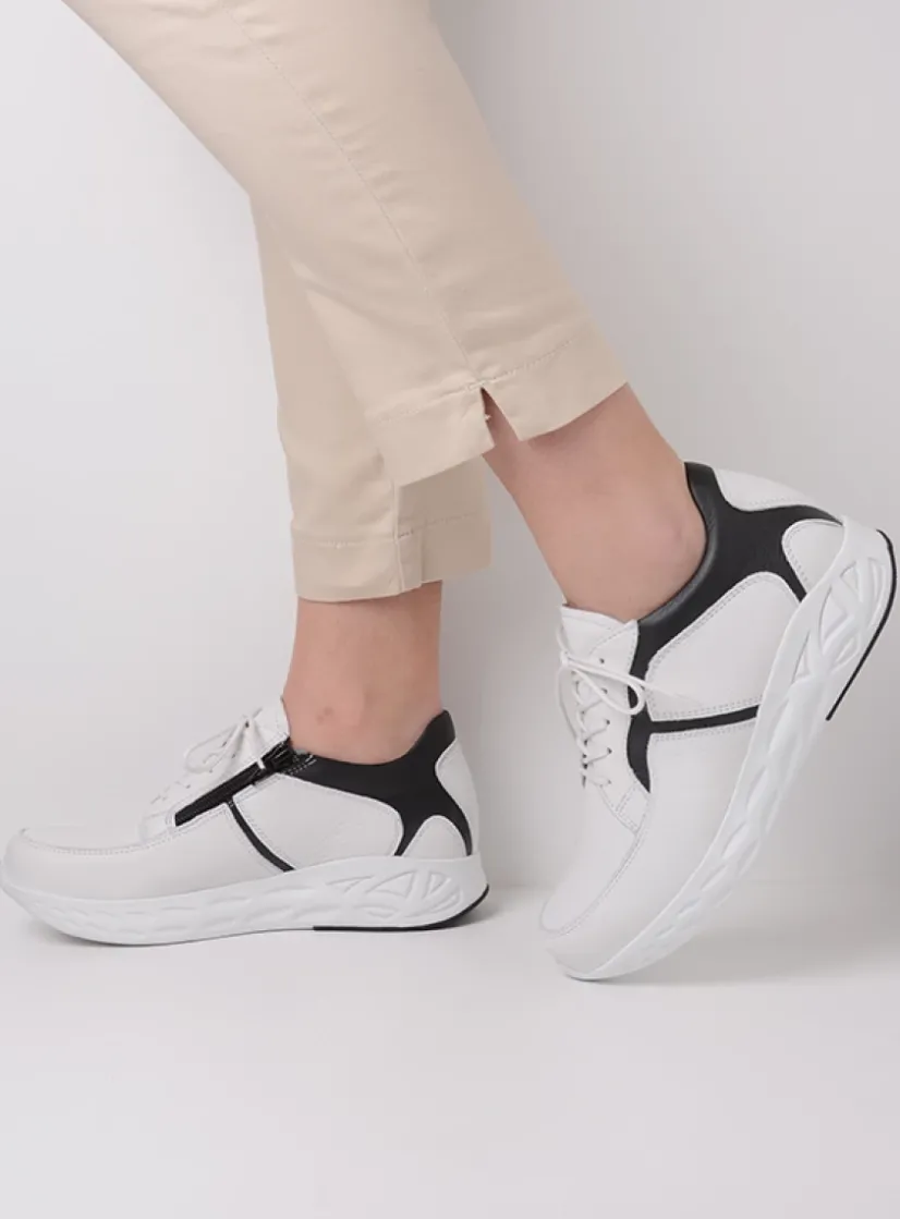 Wolky Bounce - wit/zwart leer<DAMES Lage Veterschoenen|Wandelschoenen