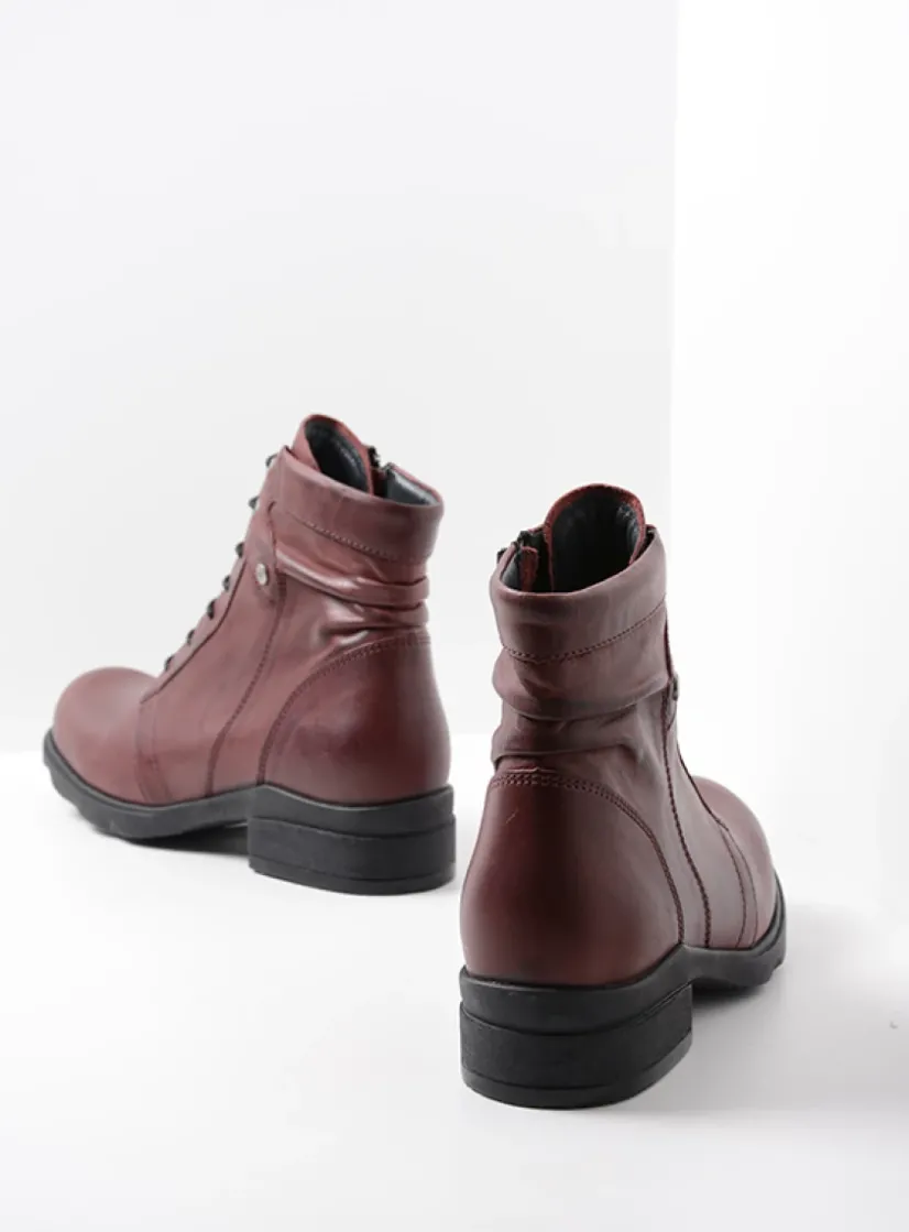 Wolky Center XW - bordeauxrood leer<DAMES Veterlaarzen|Biker Boots