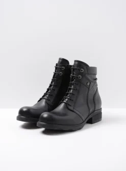 Wolky Center XW - zwart leer<DAMES Veterlaarzen|Biker Boots