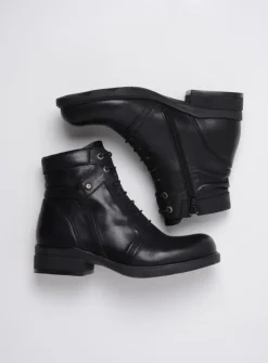 Wolky Center XW - zwart leer<DAMES Veterlaarzen|Biker Boots