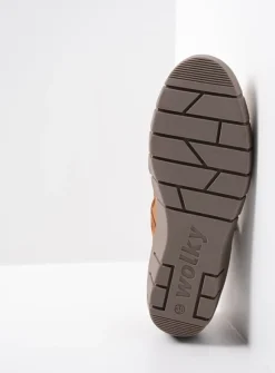 Wolky Charlotte - middenbruin nubuck<DAMES Bandschoenen