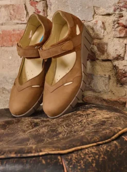 Wolky Charlotte - middenbruin nubuck<DAMES Bandschoenen