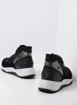 Wolky Crown S2F - zwart stretchleer<DAMES Hoge Veterschoenen|Wandelschoenen