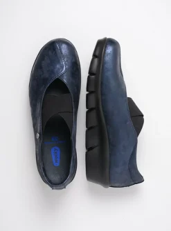 Wolky Cursa - marineblauw metallic nubuck<DAMES Instappers|Herfst/Winter