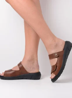 Wolky Cyprus - cognac leer<DAMES Slippers