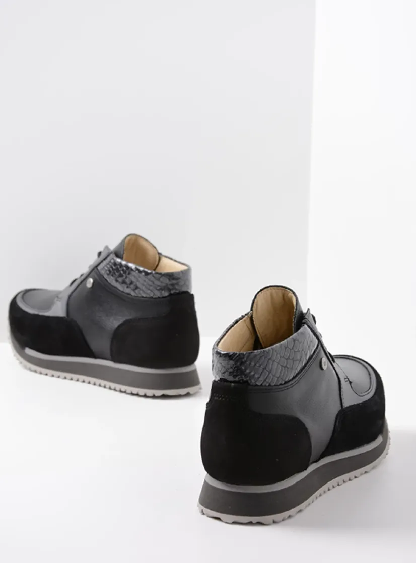 Wolky e-Boot - zwart combi leer<DAMES Hoge Veterschoenen|Wandelschoenen