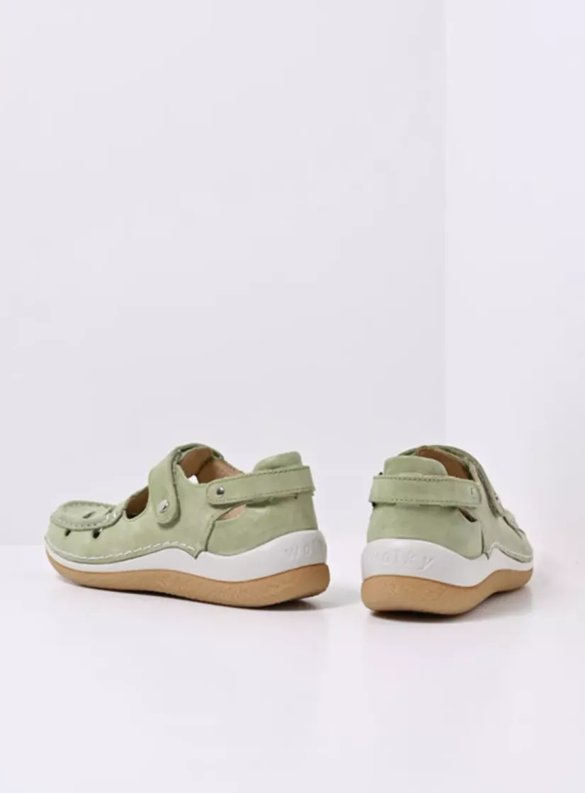 Wolky Esperanza - lichtgroen effectleer<DAMES Bandschoenen