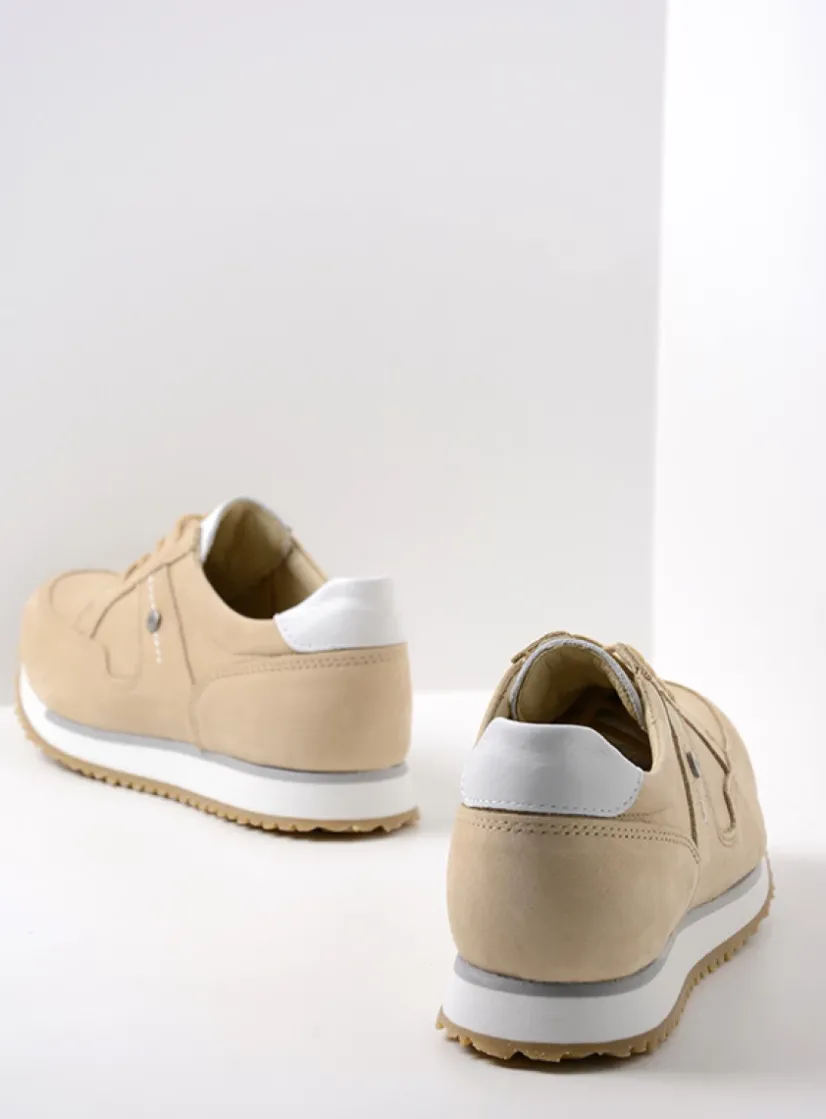 Wolky e-Walk - beige nubuck<DAMES Lage Veterschoenen|Wandelschoenen