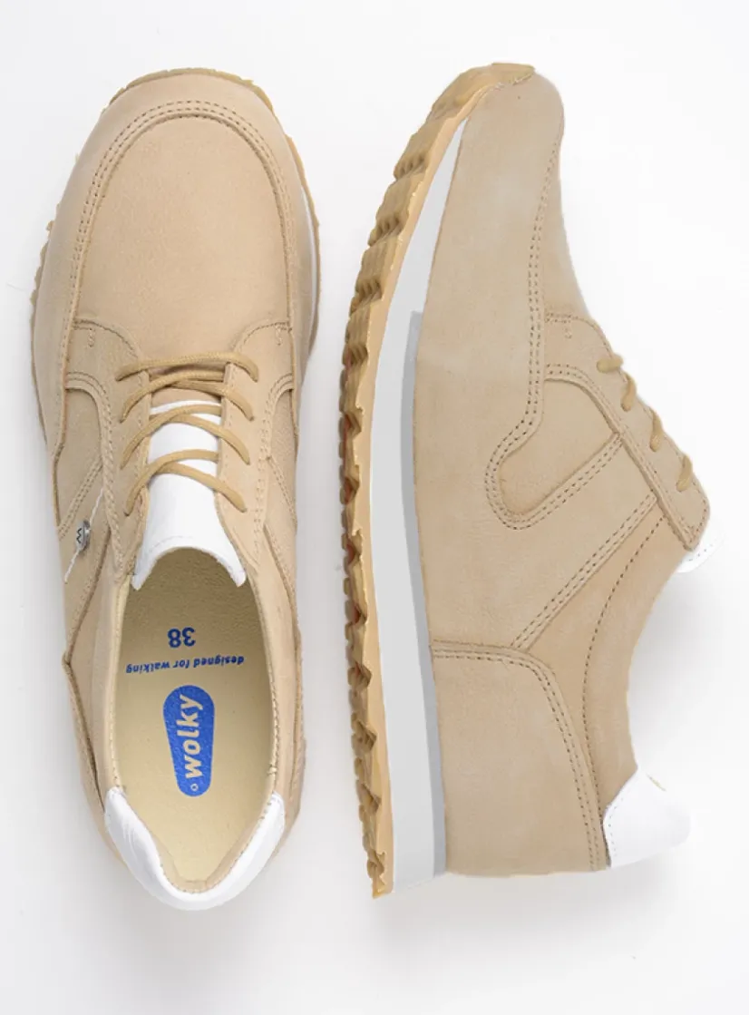 Wolky e-Walk - beige nubuck<DAMES Lage Veterschoenen|Wandelschoenen