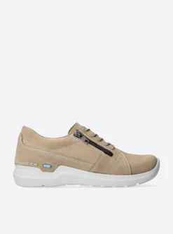 Wolky Feltwell - beige nubuck<DAMES Lage Veterschoenen|Wandelschoenen