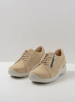 Wolky Feltwell - beige nubuck<DAMES Lage Veterschoenen|Wandelschoenen
