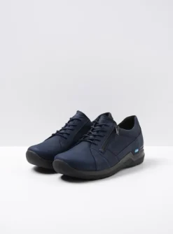 Wolky Feltwell - blauw nubuck<DAMES Lage Veterschoenen|Wandelschoenen