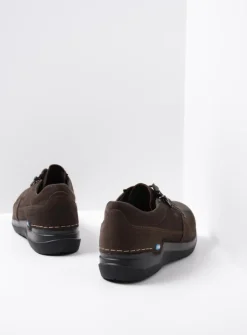 Wolky Feltwell - donkerbruin nubuck<DAMES Lage Veterschoenen|Wandelschoenen