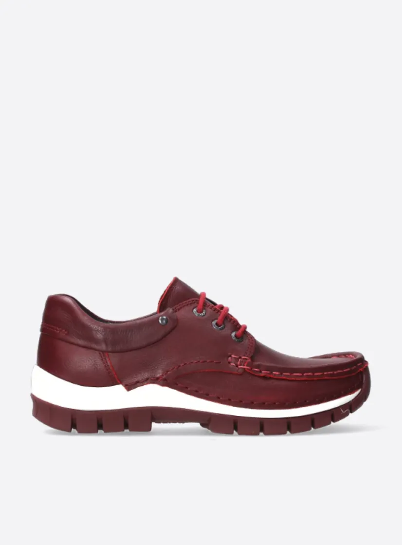 Wolky Fly - donkerrood leer<DAMES Lage Veterschoenen|Herfst/Winter