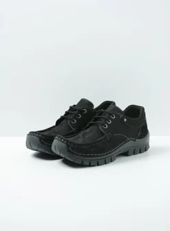 Wolky Fly - zwart nubuck<DAMES Lage Veterschoenen|Herfst/Winter