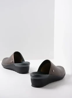 Wolky Go - brons leer<DAMES Slippers|Klompen