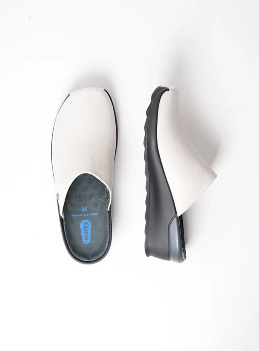 Wolky Go - creme wit leer<DAMES Slippers|Klompen