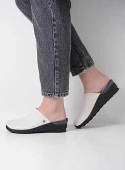 Wolky Go - creme wit leer<DAMES Slippers|Klompen