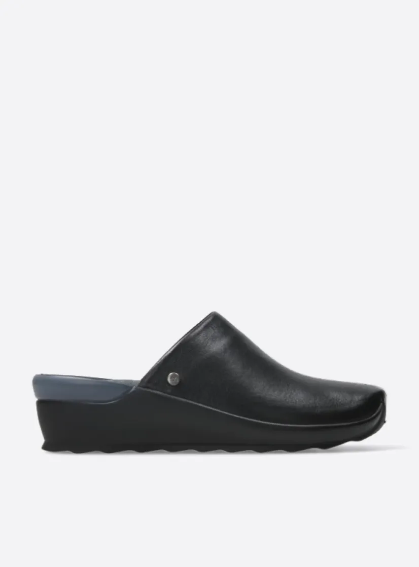 Wolky Go - zwart leer<DAMES Slippers|Klompen