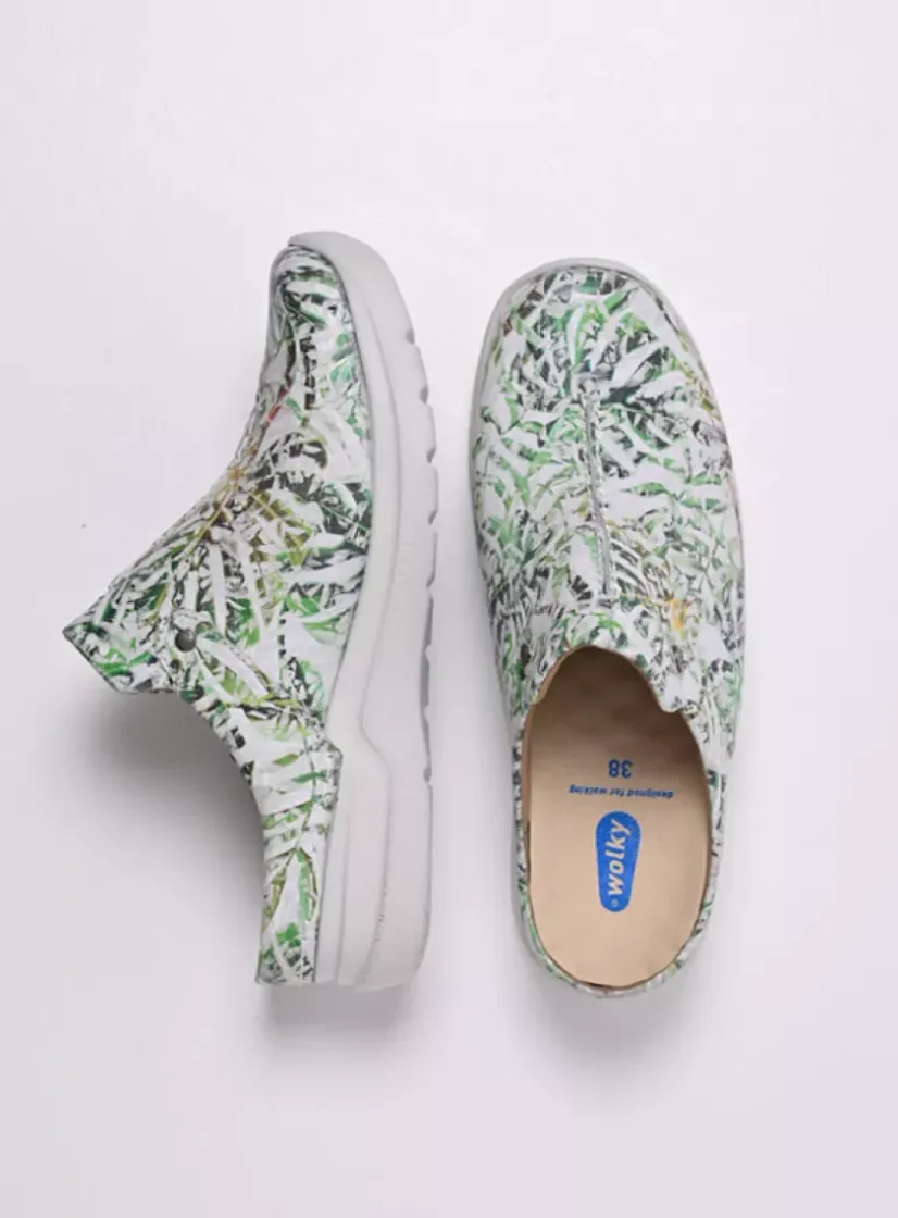 Wolky Holland DB - gebroken wit/groen nubuck<DAMES Slippers|Klompen