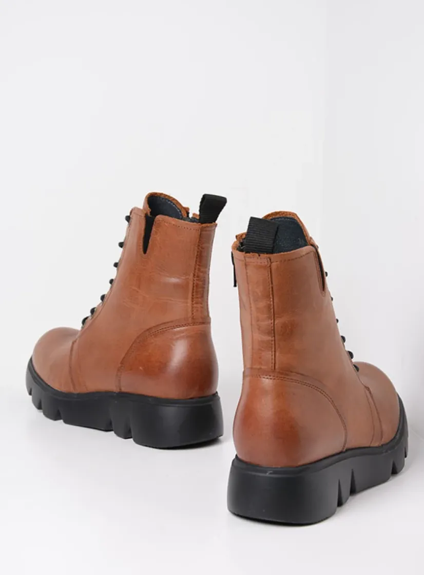 Wolky Hope XW - cognac leer<DAMES Hoge Veterschoenen|Veterlaarzen