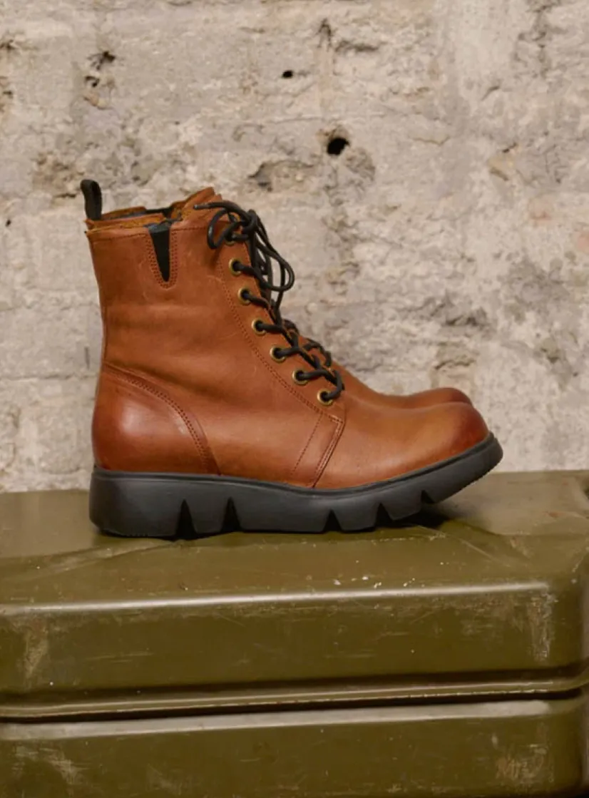 Wolky Hope XW - cognac leer<DAMES Hoge Veterschoenen|Veterlaarzen