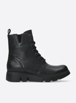Wolky Hope XW - zwart leer<DAMES Veterlaarzen|Hoge Veterschoenen
