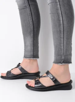 Wolky Isa - antraciet crocolook lakleer<DAMES Slippers