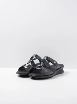 Wolky Isa - blauw crocolook lakleer<DAMES Slippers