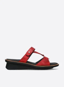 Wolky Isa - rood leer<DAMES Slippers
