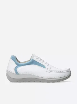 Wolky Japura - wit-lichtblauw leer<DAMES Lage Veterschoenen