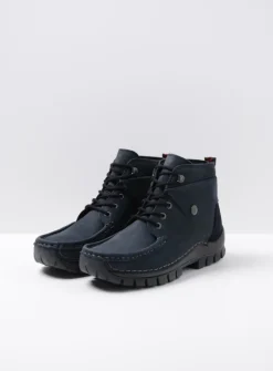 Wolky Jump - blauw nubuck<DAMES Hoge Veterschoenen|Herfst/Winter
