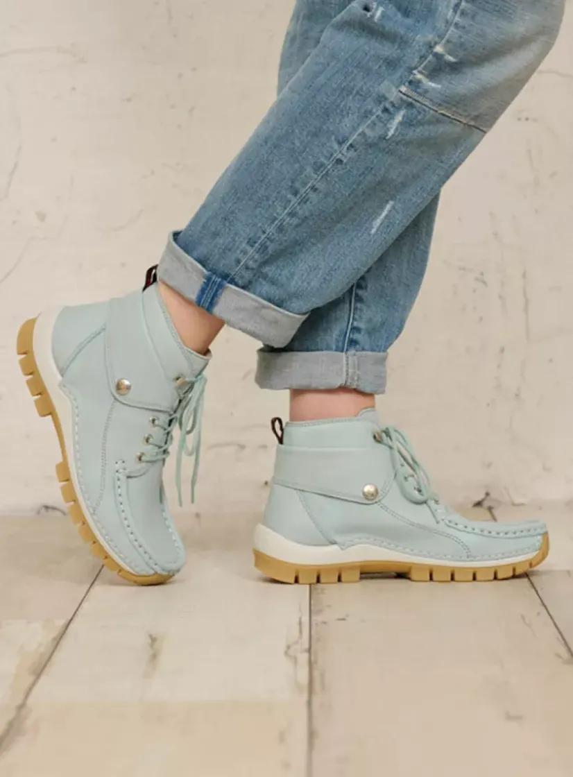 Wolky Jump Summer - lichtblauw leer<DAMES Hoge Veterschoenen