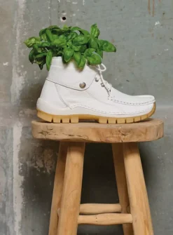 Wolky Jump Summer - wit leer<DAMES Hoge Veterschoenen