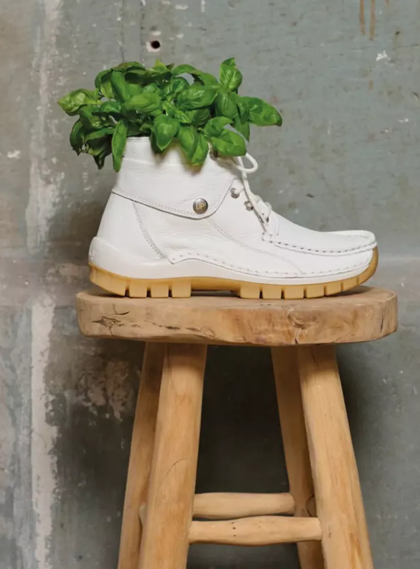 Wolky Jump Summer - wit leer<DAMES Hoge Veterschoenen