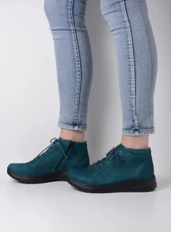 Wolky Lima - petrol nubuck<DAMES Hoge Veterschoenen|Wandelschoenen
