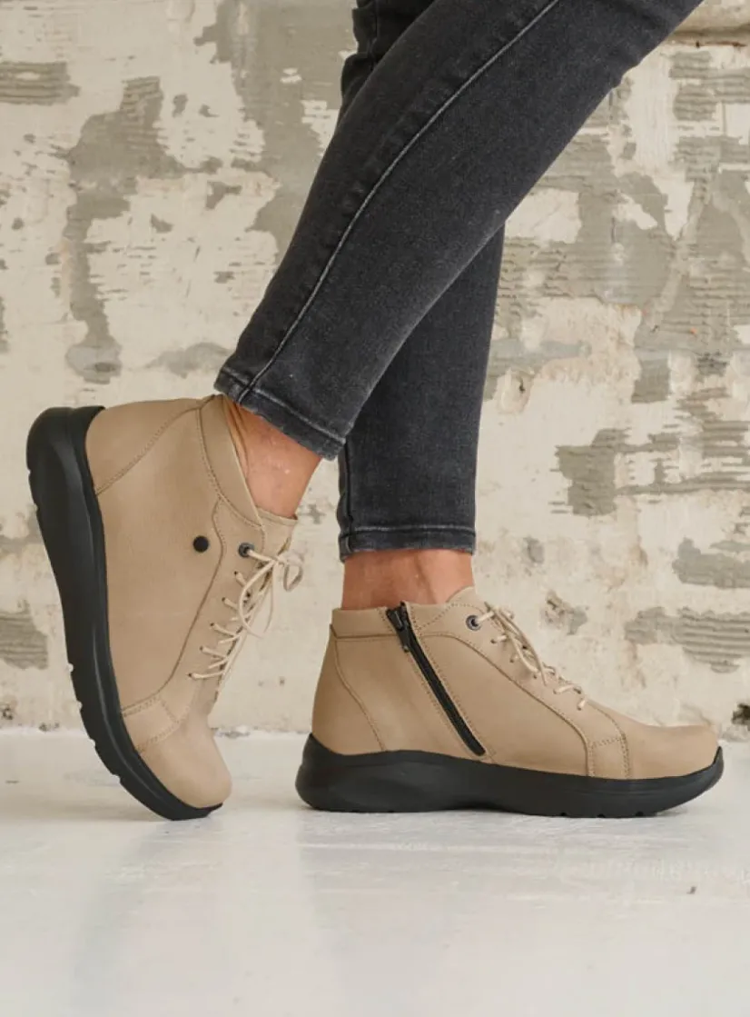 Wolky Lima - safari nubuck<DAMES Hoge Veterschoenen|Wandelschoenen