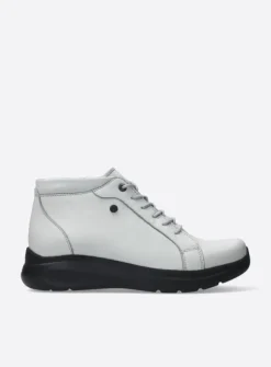 Wolky Lima - wol wit leer<DAMES Hoge Veterschoenen|Wandelschoenen