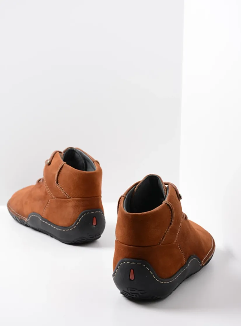 Wolky Mokola - cognac nubuck<DAMES Hoge Veterschoenen|Herfst/Winter