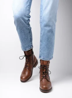 Wolky Murray - cognac leer<DAMES Veterlaarzen|Halfhoge Laarzen