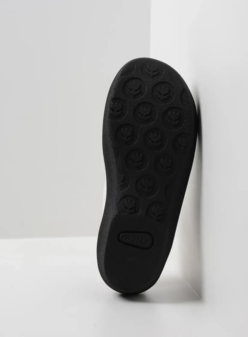 Wolky Nassau - wit leer<DAMES Slippers