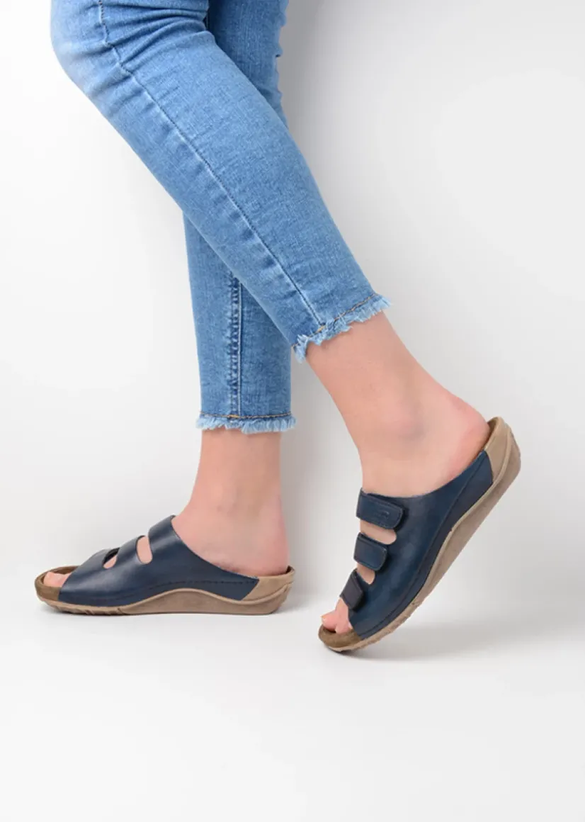 Wolky Nomad - blauw leer<DAMES Slippers